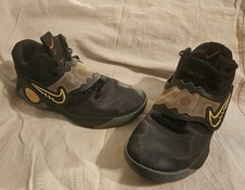 Nike High Top KD Basketball Athletic Shoes