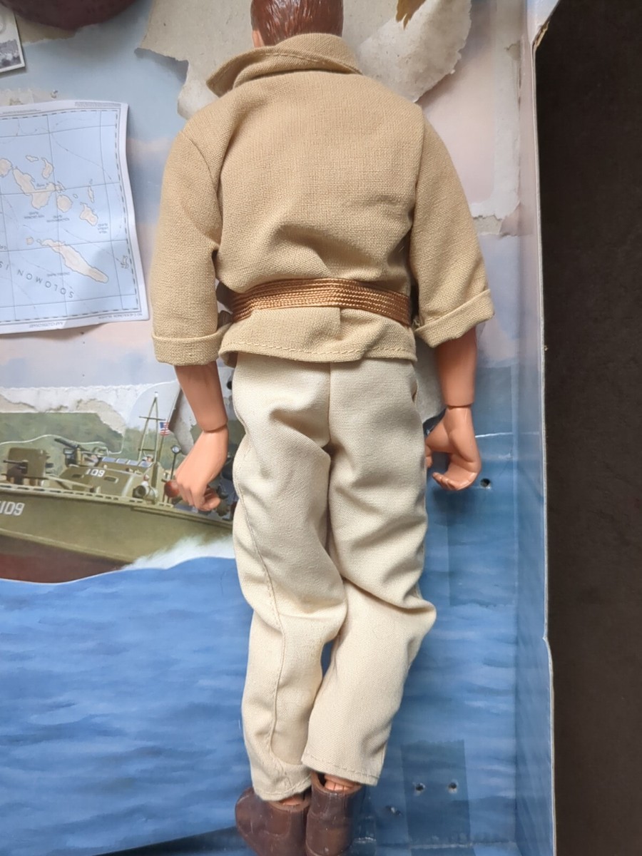 Hasbro GI Joe John F. Kennedy PT 109 Boat Commander 12