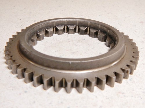 80 SUZUKI DR400 CLUTCH OIL PUMP DRIVE GEAR 47T - Picture 4 of 4