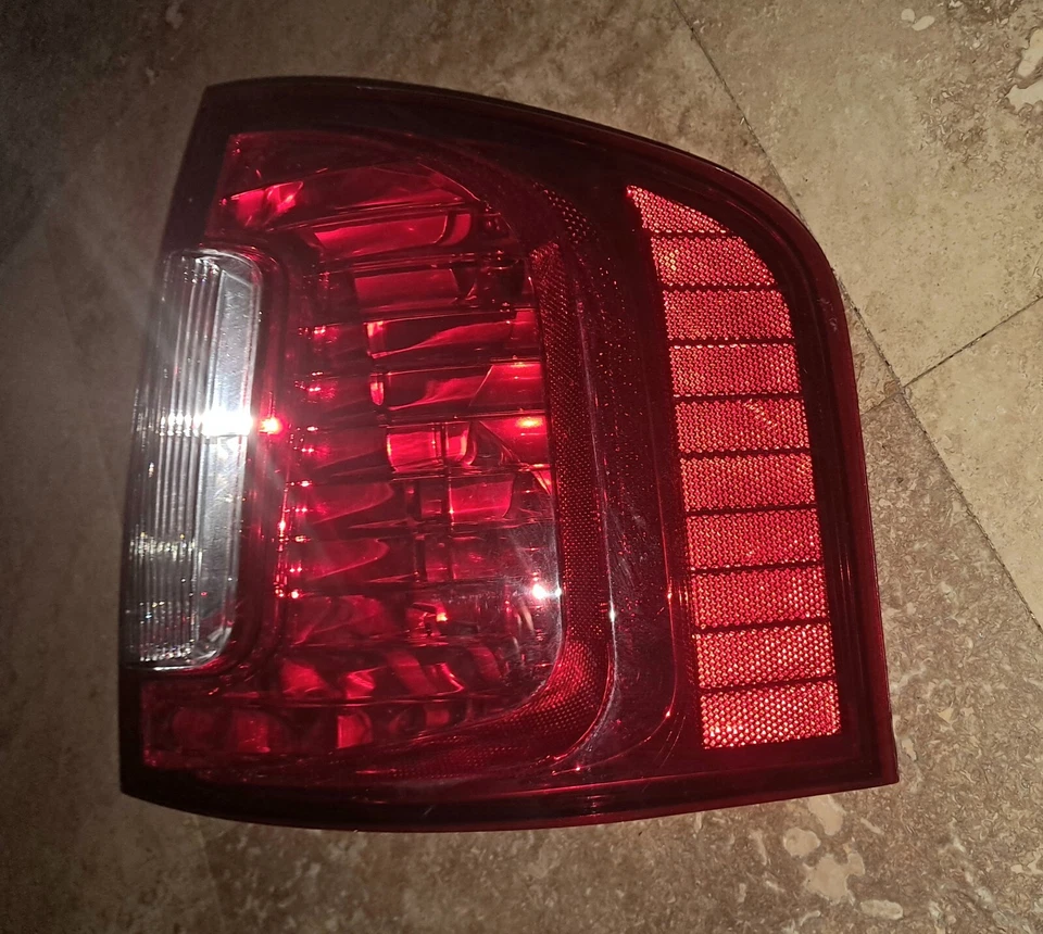 2011 2012 2013 2014 Ford Edge Tail Light Right Side Passenger Taillight Foto 3 de 4
