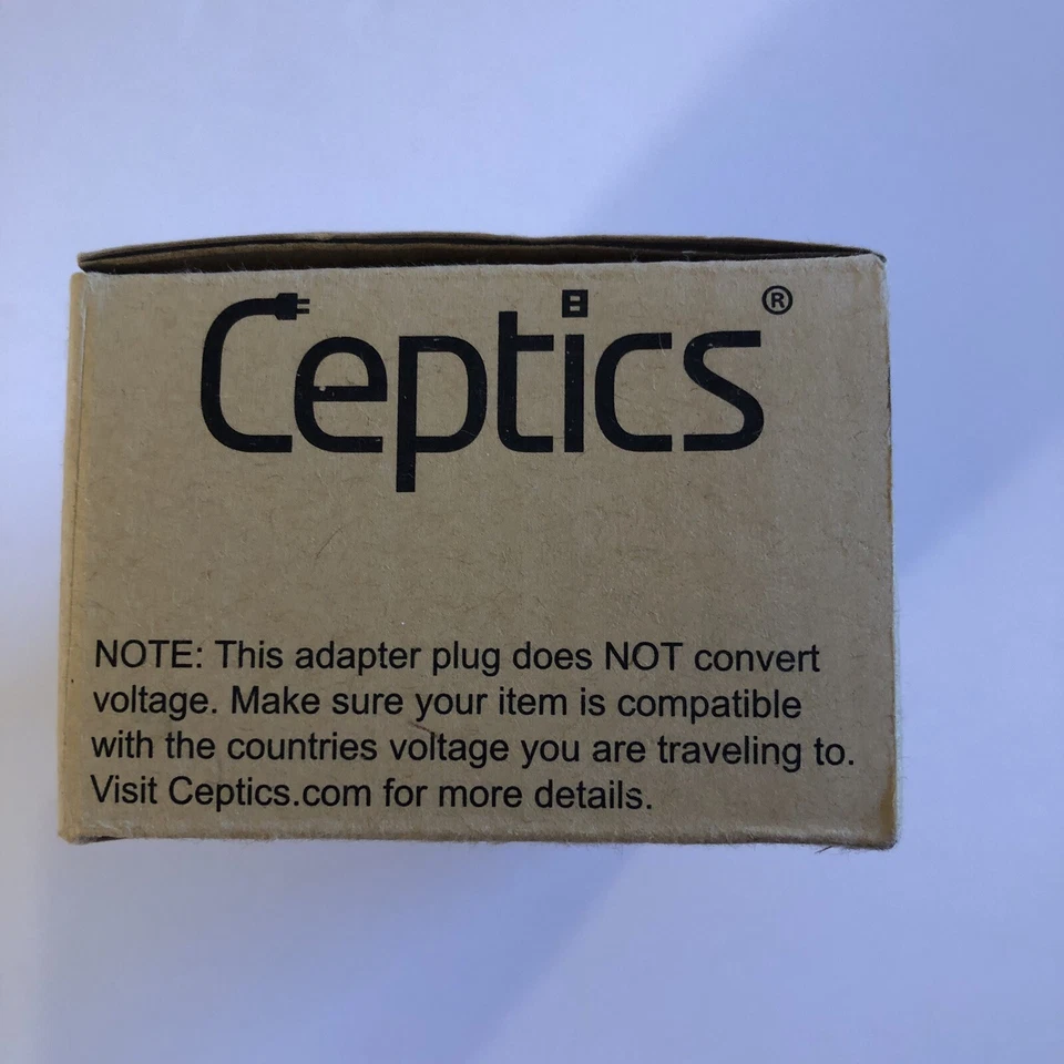 Ceptics USA to Italy Travel Adapters 3 Pack Plug Type L Model CT 12A - Image 2 of 4