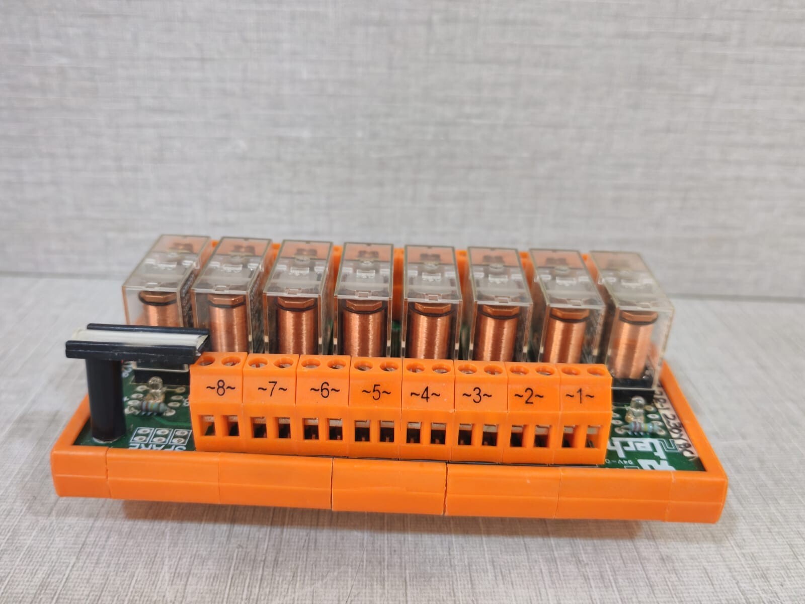 ECONIX RMIR126 DIN RAIL MOUNTED RELAY INTERFACE MODULE | eBay