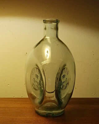 Bouteille vintage Buton - Photo 1/3
