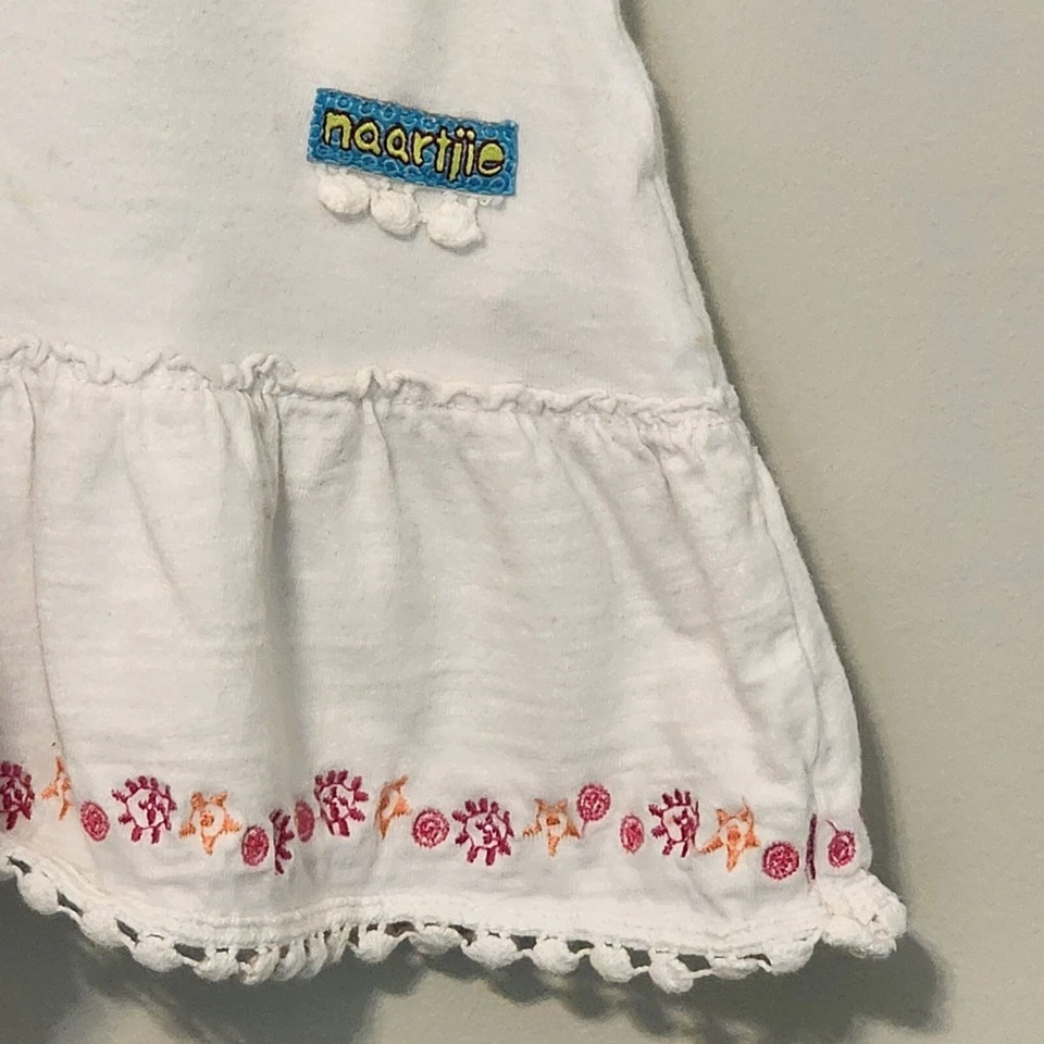 Naartjie off shoulder dress sz 4 girls white red ornament - Image 2 of 4