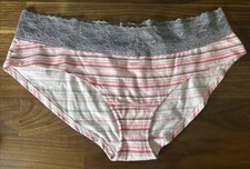 Vtg VICTORIA SECRET STRIPED LOW RISE HIP-HUGGER Pink Lace BIKINI Panties sz L