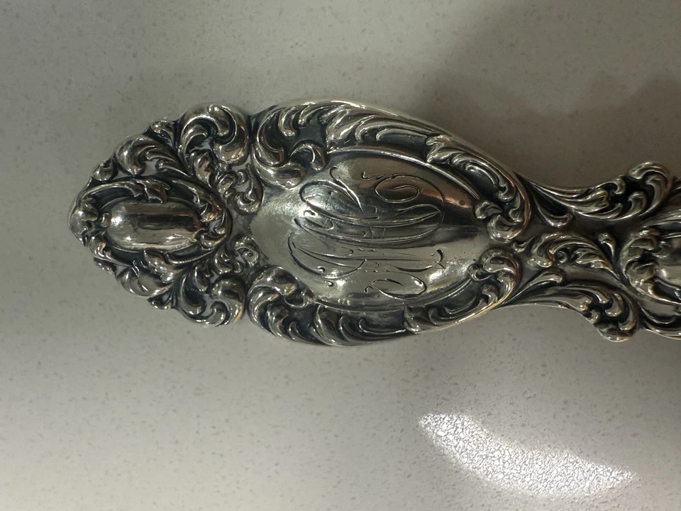 "Cuchara de bayas rococó esterlinas R. Wallace & Sons RW&S 35,4 g 6"" antigua" Foto 2 de 4