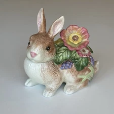 Fitz & Floyd Classics Natures Treasure Box Candy bowl Surprise Bunnies Inside