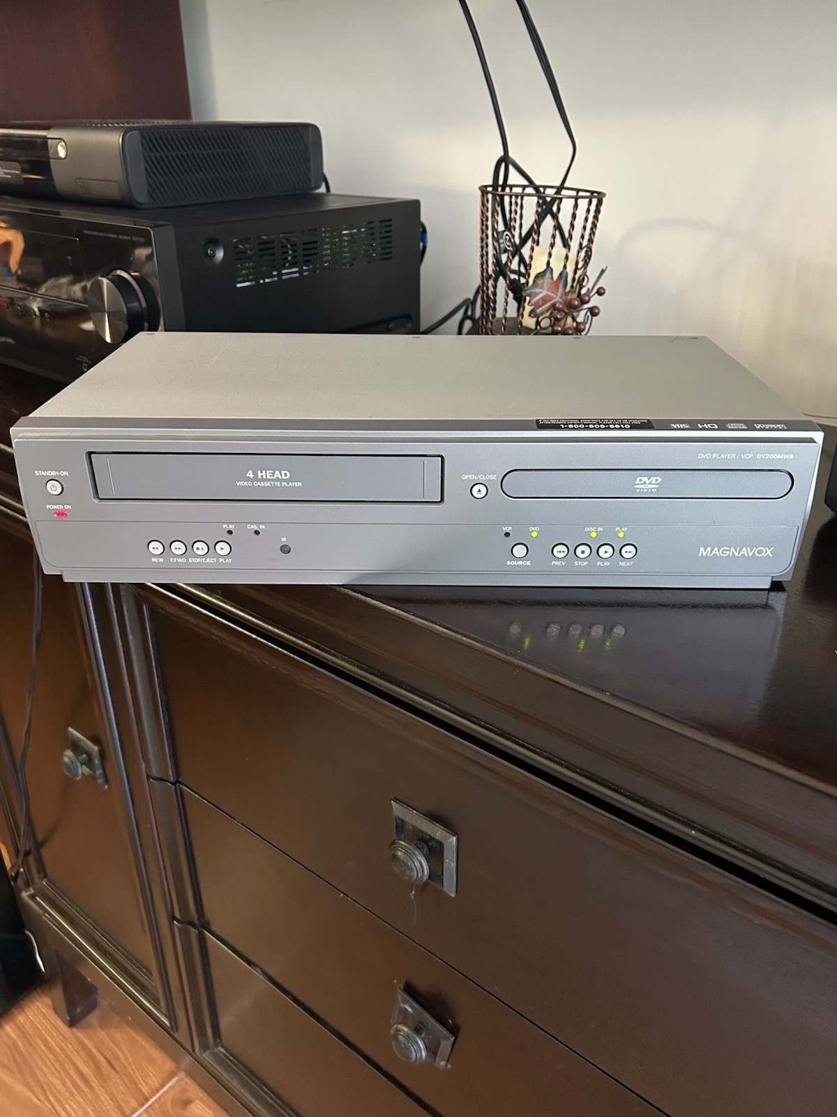 Magnavox DV200MW8 DVD VHS Combo Player Tested Working No Remote