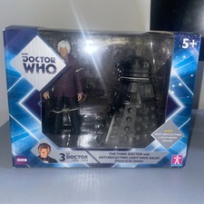 Doctor Who Third Doctor with anti lightwave reflecting Dalek