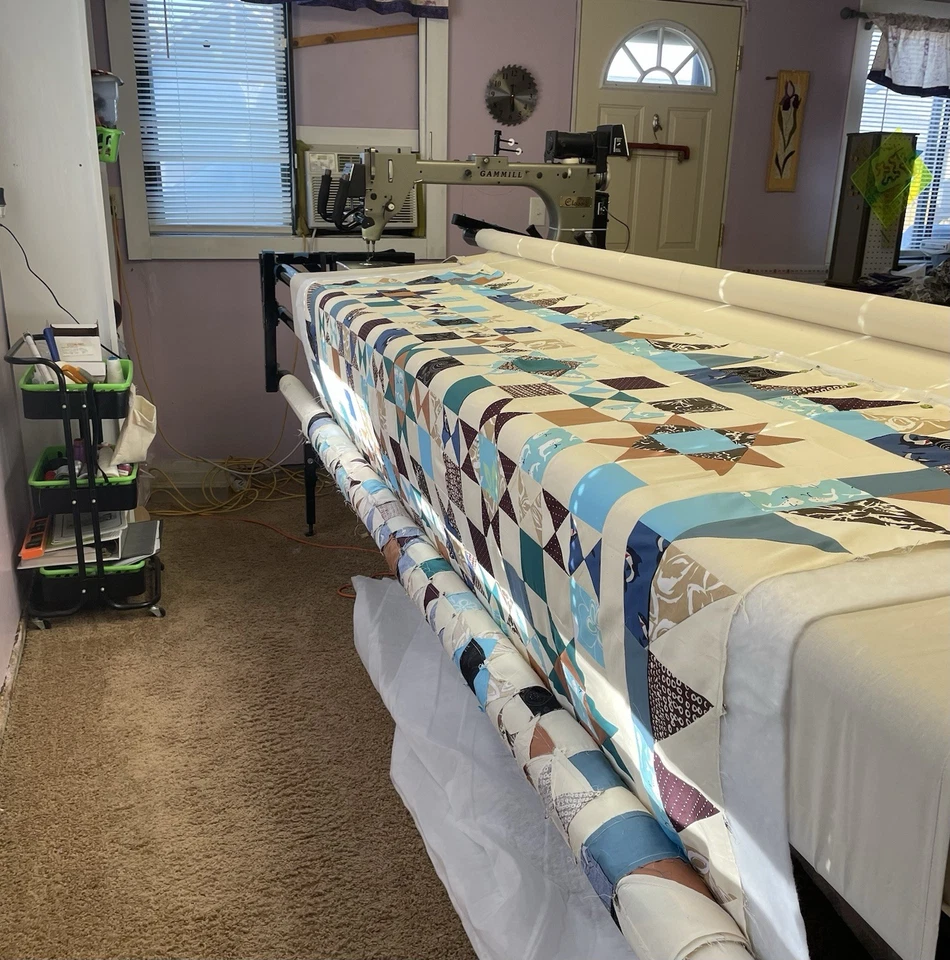 Hermosa colcha de trabajo de parche tamaño queen Foto 4 de 4