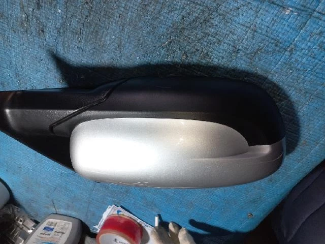 Espejo retrovisor lateral derecho KIA Rondo 2015 Carens totalmente nuevo Foto 4 de 4