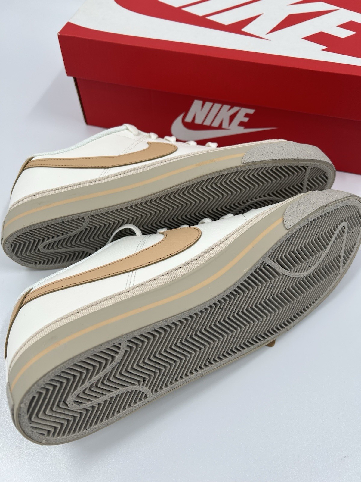 Nike Women’s Court Legacy Next Nature Sneakers Size 10 Off-White Tan thumbnail 5