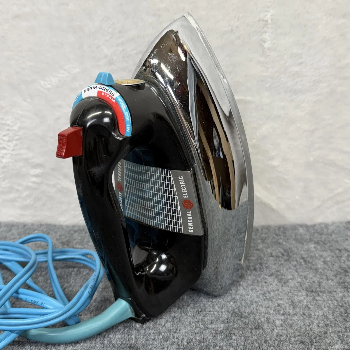 General Electric Steam Iron In Collectible Irons for sale | eBay