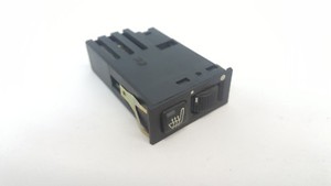 BMW 5er E39 Schalter Sitzheizung Regler Sitzheizungsschalter 8352259  (x1)