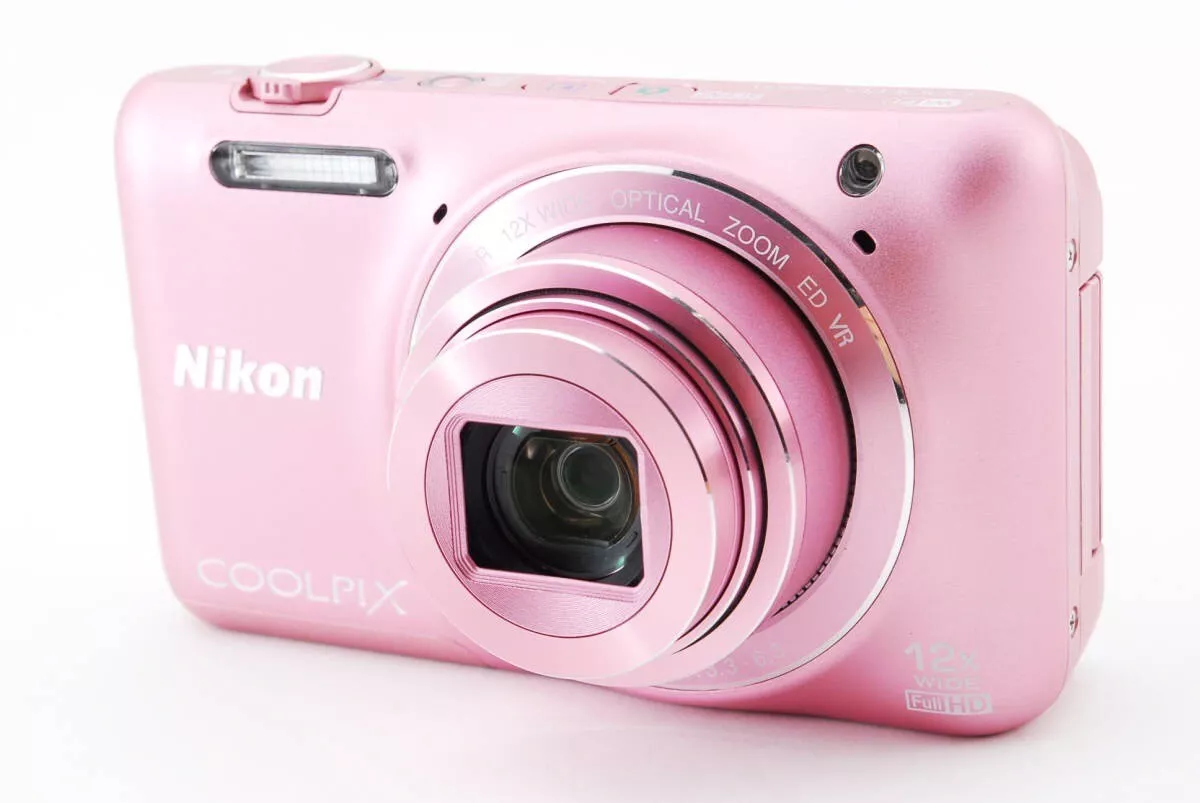 背面液晶線キズありニコン COOLPIX S6600