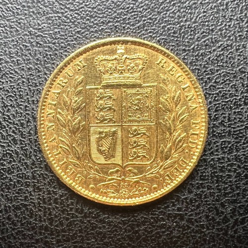 Rare 1865 Young Queen Victoria Shield Reverse Gold Sovereign Die No 22 - Picture 2 of 3