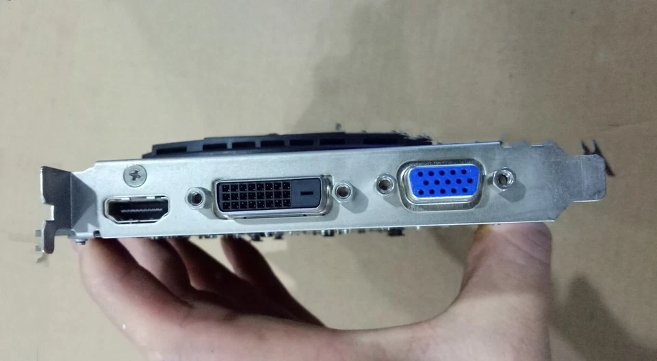 ASUS NVIDIA GeForce GTX750 2GB 512SP GDDR5 Graphics Video Card DVI VGA HDMI - Image 3 of 3