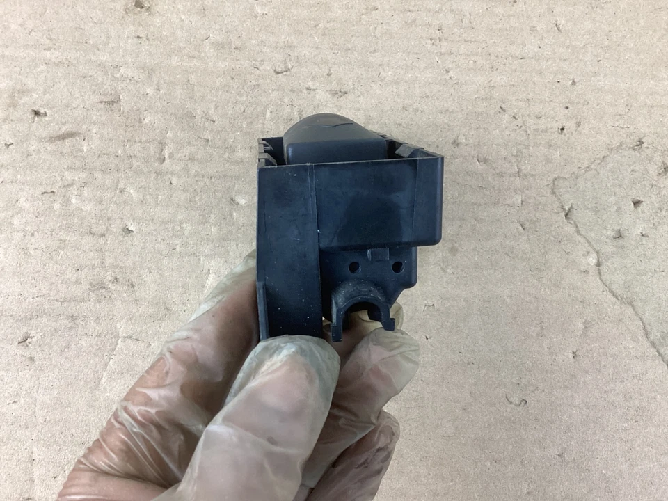 2007-2012 Mercedes-Benz GL450 GL550 Rear Trunk Tailgate Release Open Handle OEM - Image 2 of 4