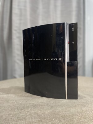 PlayStation 3 PS3 Fat Console Only CECHKO1 TURNS ON- I Have No Game To Test With