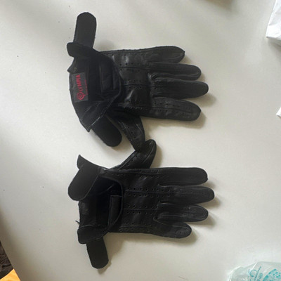 Olympia Black Leather Equestrian Riding Gloves Pair