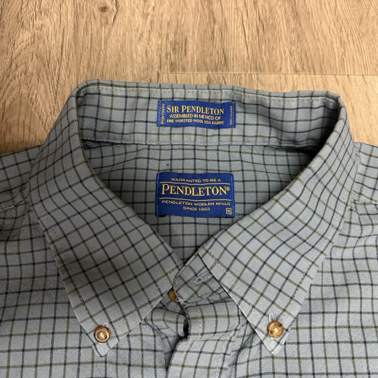 Pendleton 100% Worsted Virgin Wool Button Down Sh… - image 2