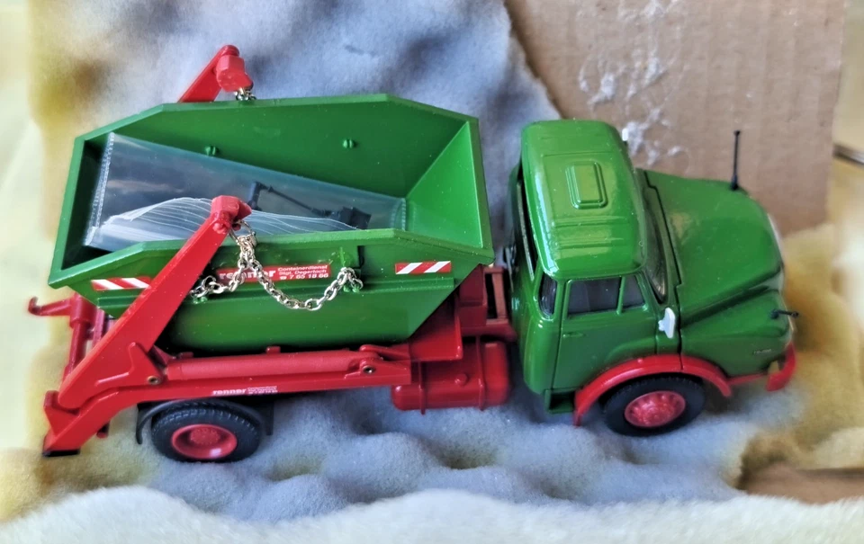 CONRAD COLLECTION 1:50 1047/0 MAN HAK HAUBER - Immagine 3 di 4