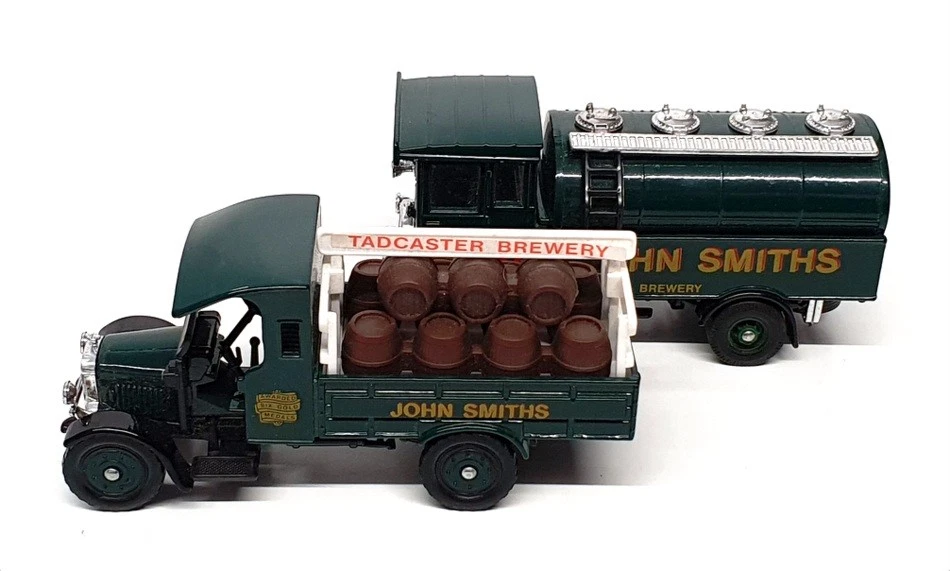 Corgi 1/50 Scale 97742 - AEC Tanker & Thornycroft Beer Truck - John Smith - Image 4 of 4