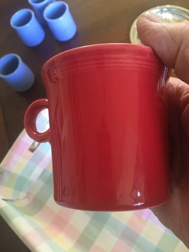 Fiestaware Vtg Red Mug 8 Oz Coffee Tea USA Retro O Ring Handle