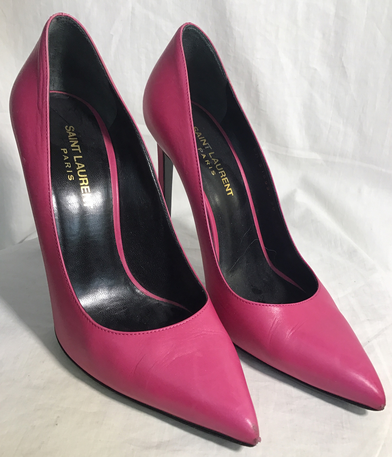 Scarpa Saint Laurent rosa caldo in pelle punta punta a stiletto taglia 38
