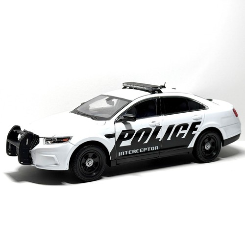 1/24 Scale Welly Ford Police Interceptor Sedan Taurus White - 第 1/4 張圖片