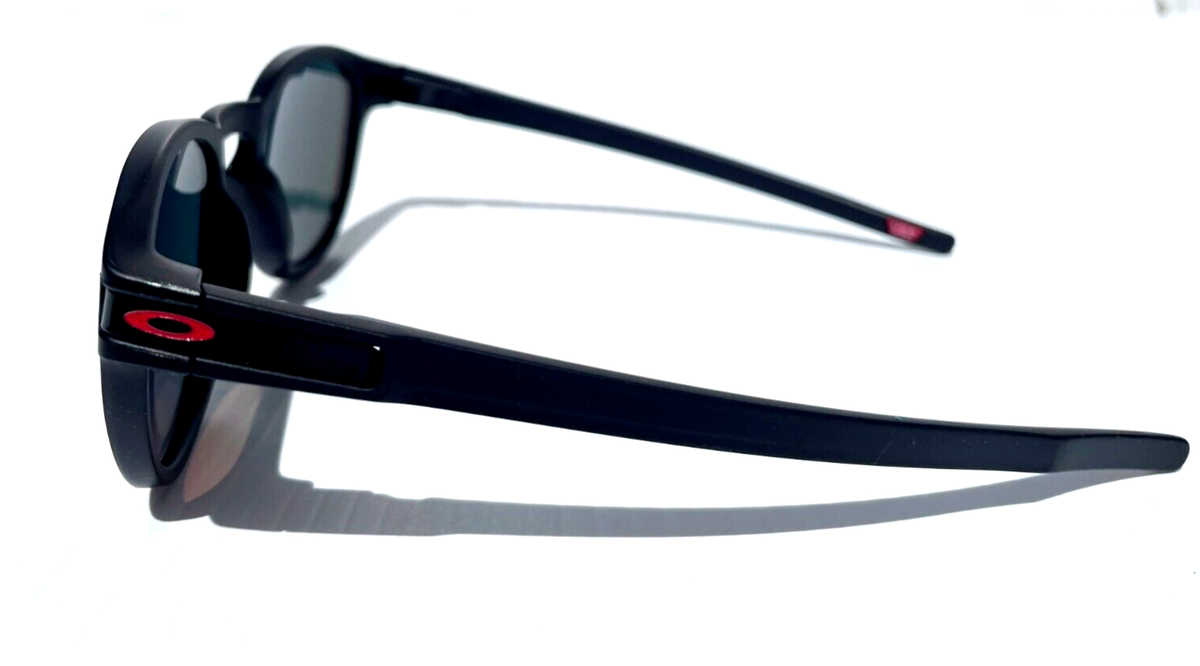 NEW Oakley LATCH Black Japan Stars POLARIZED Galaxy Ruby NEW Oakley LATCH Black Japan Stars POLARIZED Galaxy Ruby