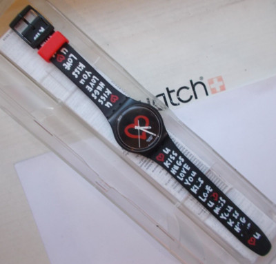 BEAUTIFUL  SWATCH   PRISTINE - BOX      WOW L@@K RARE