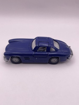 Siku Mercedes-Benz 300 SL #1073 (Siku Super Serie) Doors Open