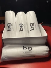 Set Of 4 QUEEN / STANDARD Size BG BEDGEAR Bed Pillows NEW in Packaging 20” X 26”