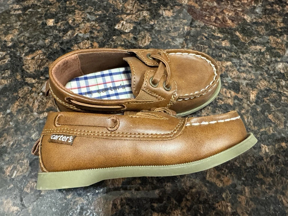 Zapatos informales de barco Carters marrón Bauk para niños pequeños, talla 7 Foto 4 de 4
