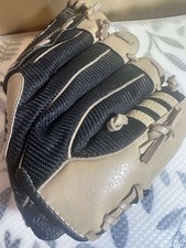 Adidas TS 1000 DC Youth Baseball Glove 10.5  Camo RHT Right Hand Throw