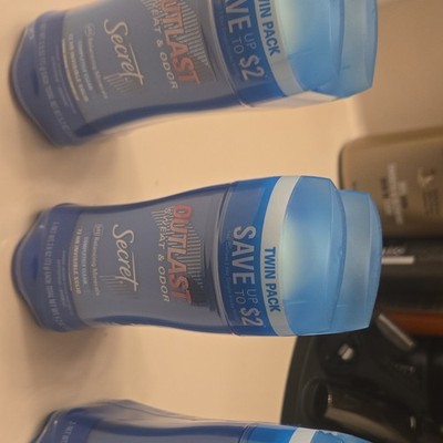 Secret Outlast 72HR Antiperspirant Stick, Completely Clean 2.6 oz