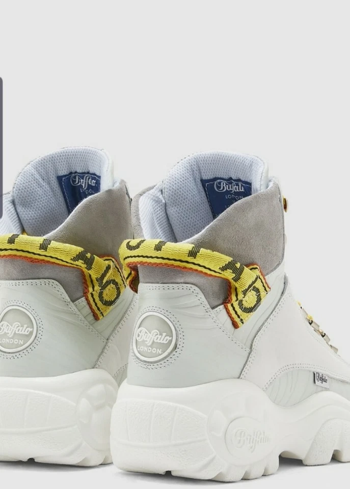 Bota de plataforma Buffalo London nueva sin etiquetas de cuero Giselle gris amarillo parte superior alta talla 7,5 Foto 2 de 4