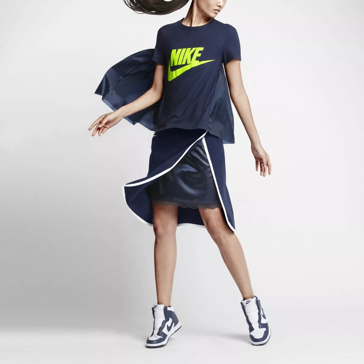 Nike tech 2025 fleece skirt