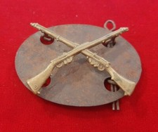 VECCHIA FIBBIA per CINTURA, STILE MILITARE, DUE FUCILI INCROCIATI