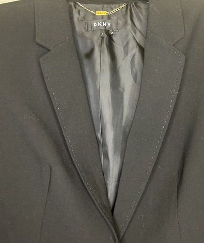 DKNY Size 6 Black Single-Button Long Sleeve Lined Logo Women’s Blazer Jacket NWT - Picture 4 of 16