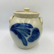1991 Wisconsin Salt Glaze Pottery Crock With Lid 8” Cookie Jar Storage