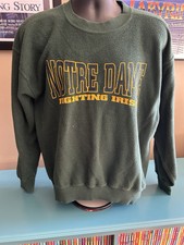 Vintage Notre Dame Fighting Irish NCAA Crewneck Sweatshirt Crable M Made USA VTG