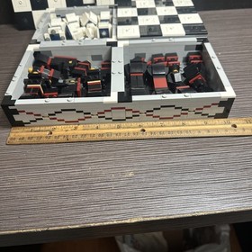 LEGO 40174 COMPLETE Chess Set -Retired-  No Box or Manual or Checkers