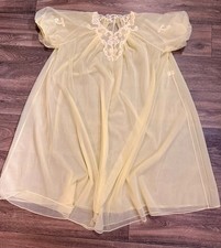 Vintage Kayser Sheer Peignoir Robe Coquette Boudoir Butter Yellow USA