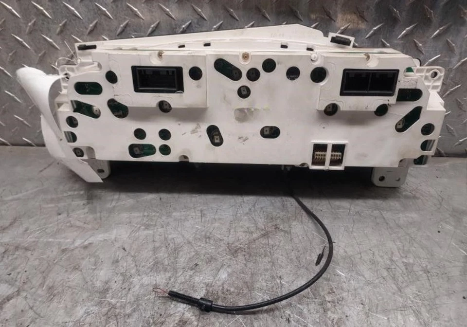 2002-2003 Ford F250 F350 SD Speedometer Tachometer Instrument Cluster MPH Oem Foto 2 de 4