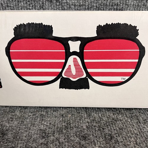 NOS Vintage 1985 Auto-Shade Groucho Marx Red Sun Glasses Reversible In Emergency - Picture 2 of 6