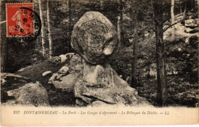 AK Fontainebleau La Foret, Les Gorges d'Apremont FRANKREICH (1300202)