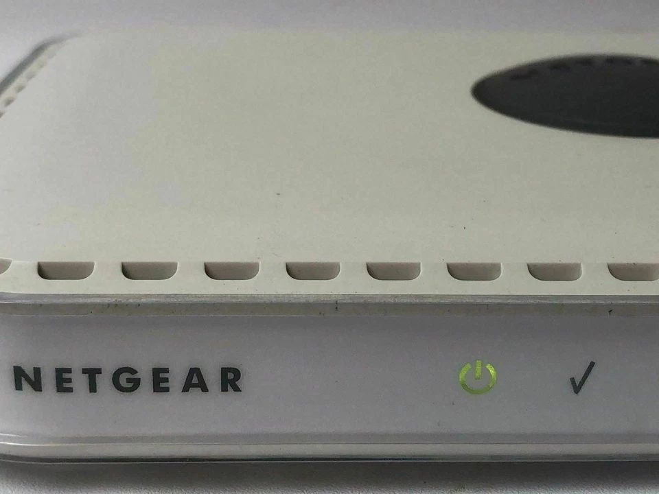 Netgear Wireless G Router RangeMax WPN824 v3 Bundle Power Supply 54 Mbps 5-Port - Image 2 of 4