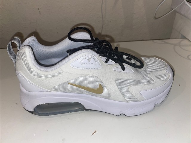 Shoes NIKE - Air Max 200 AT6175 102 White/Metallic Gold/Black - Sneakers -  Low shoes - Women's shoes | efootwear.eu